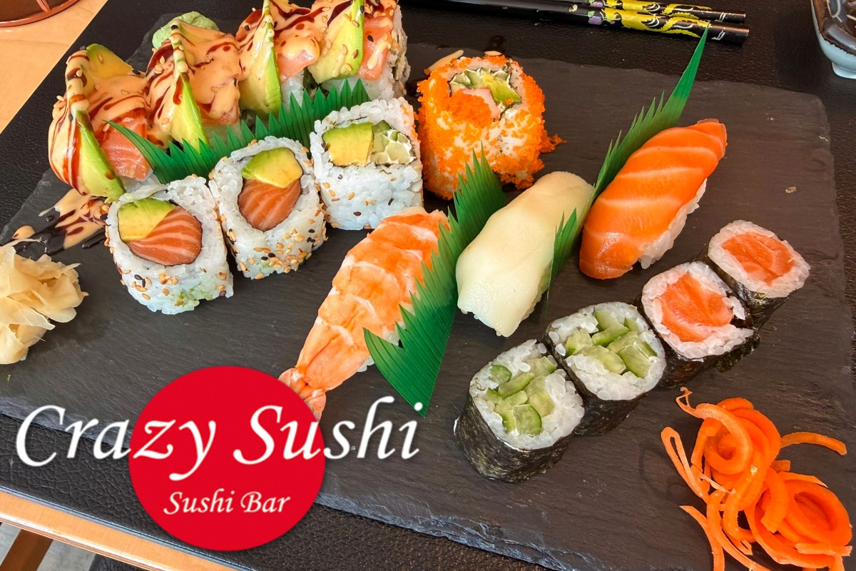 Frisch zubereitete, k�stliche Sushi-Platte (Fisch oder Veggi) von Crazy Sushi!